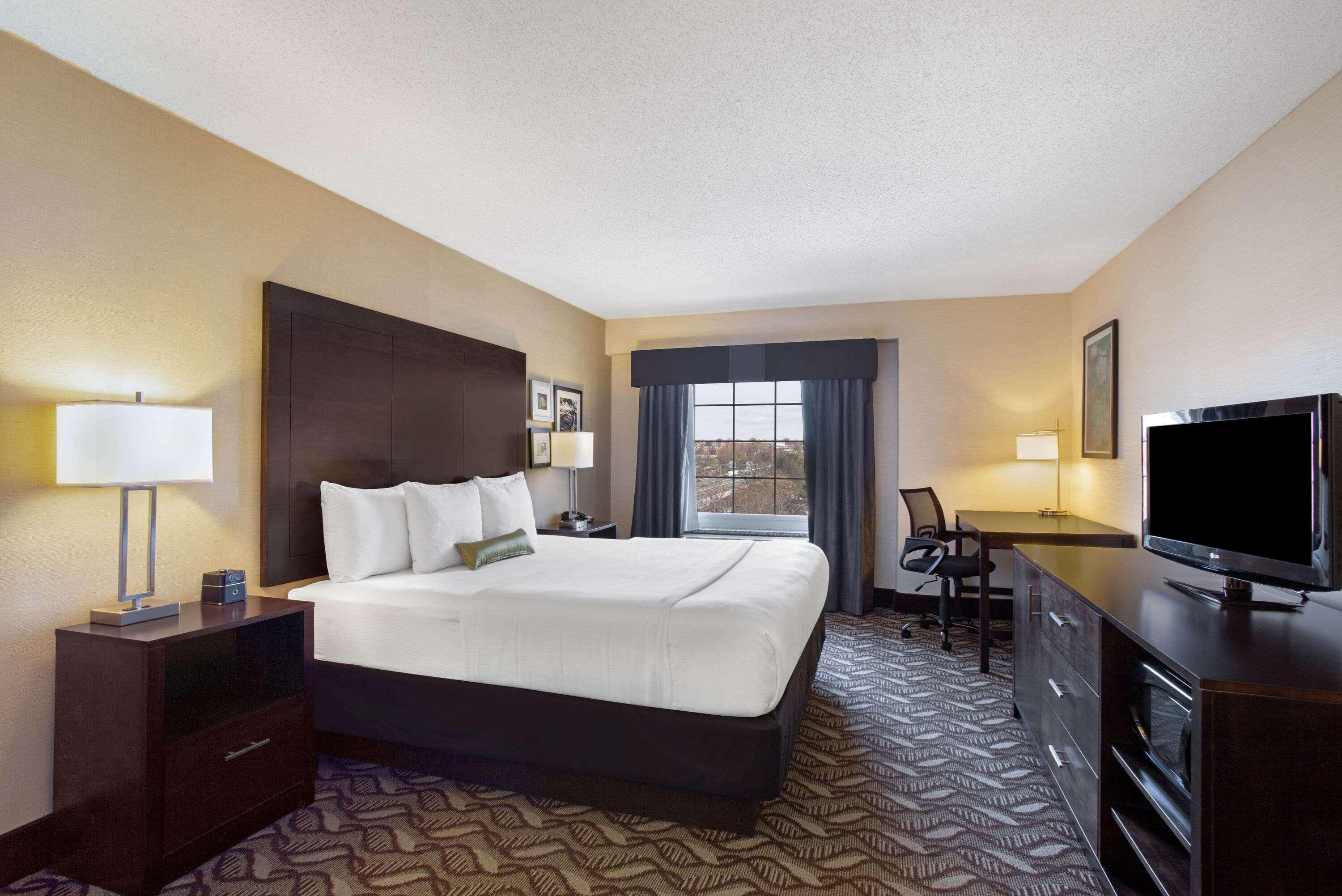 La Quinta By Wyndham Springfield Hotel Екстериор снимка